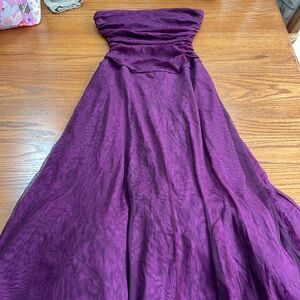 VINTAGE B.Smart purple calf-length strapless gown. Size 3/4.
